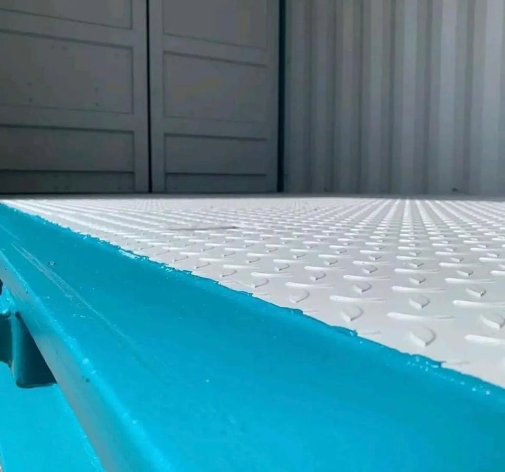 CONTENEDOR MARÍTIMO DE 20 PIES NUEVO CON PUERTAS LATERALES