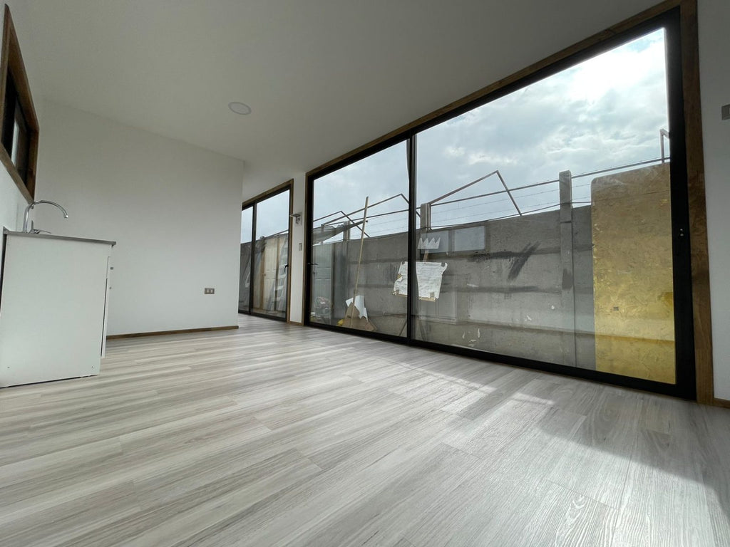Casa Contenedor Estudio Jardín 14 m² — Oficina Exterior